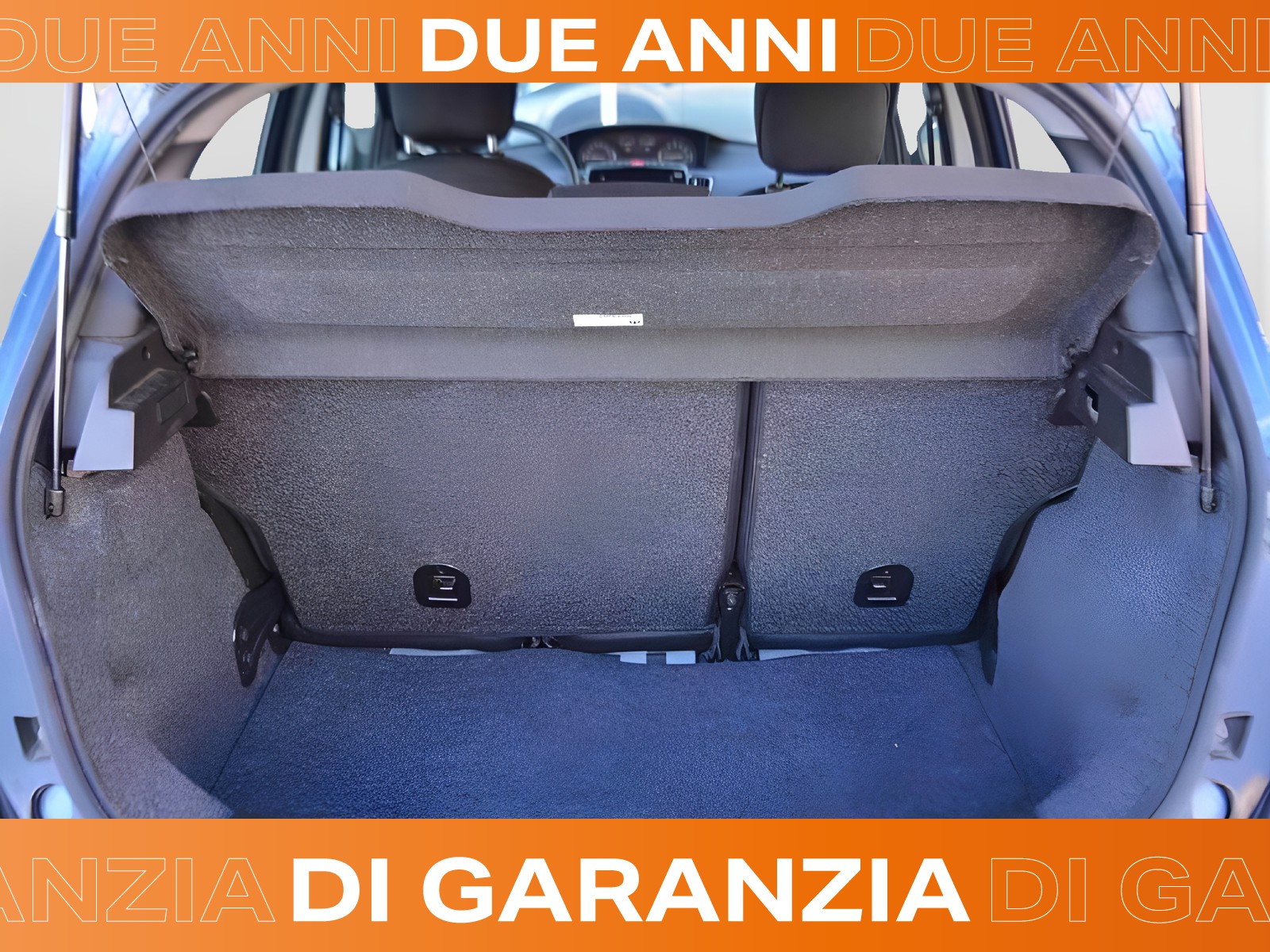 14 - Lancia Ypsilon 1.0 firefly hybrid 70cv platino s&s