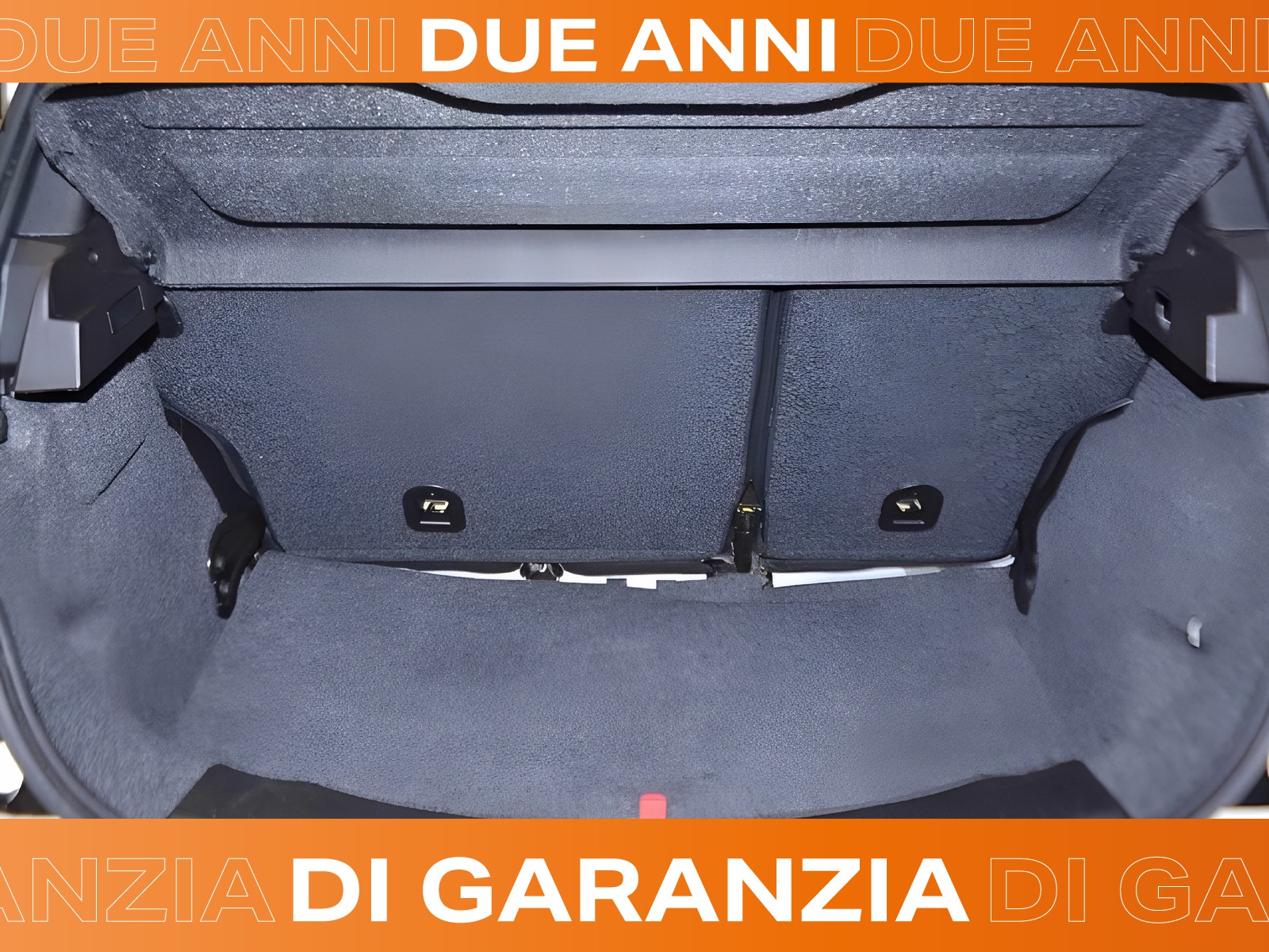 14 - Lancia Ypsilon 1.0 firefly hybrid 70cv platino s&s