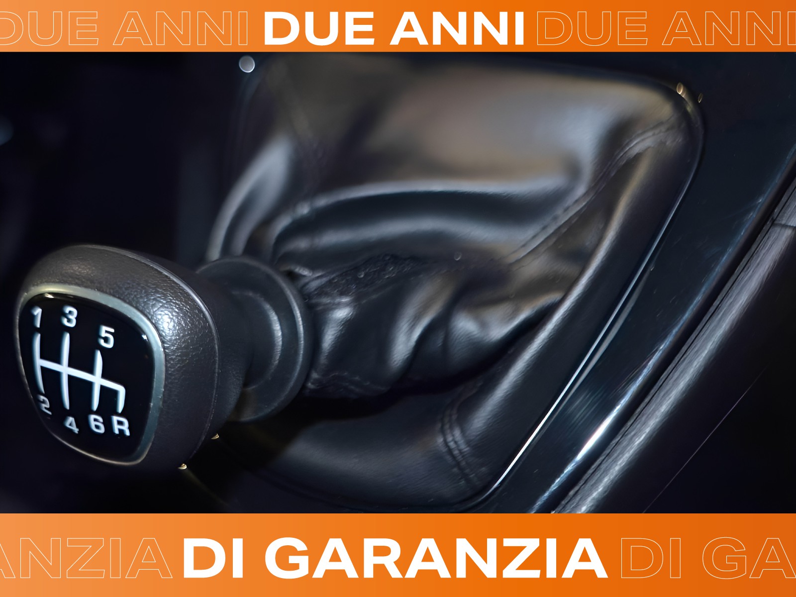 12 - Lancia Ypsilon 1.0 firefly hybrid 70cv platino s&s