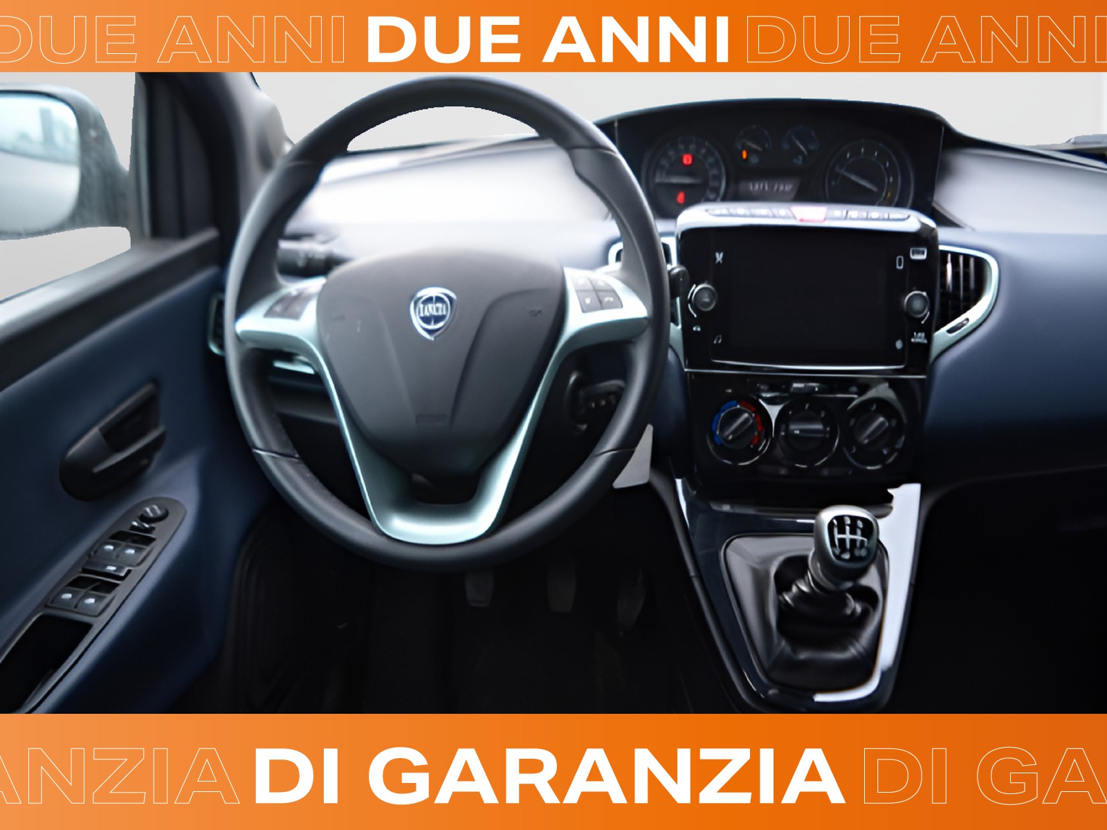 9 - Lancia Ypsilon 1.0 firefly hybrid 70cv platino s&s