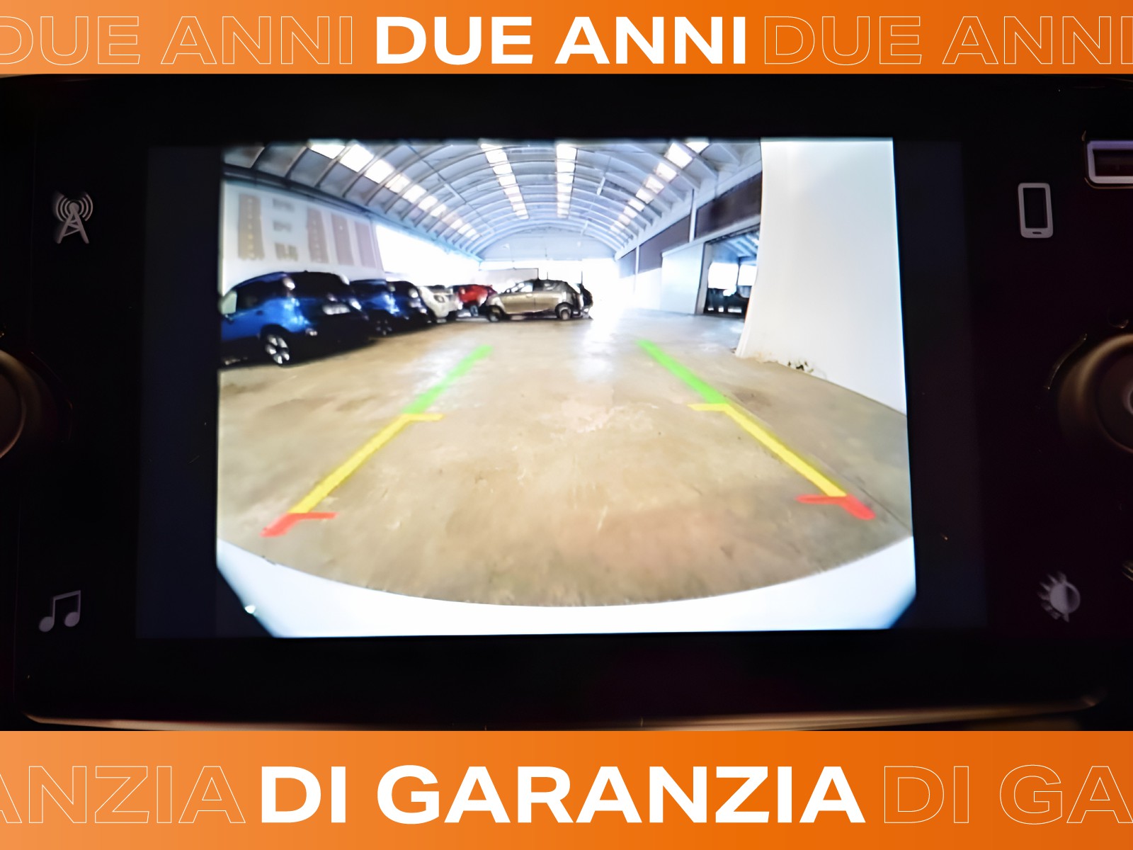 20 - Lancia Ypsilon 1.0 firefly hybrid 70cv platino s&s