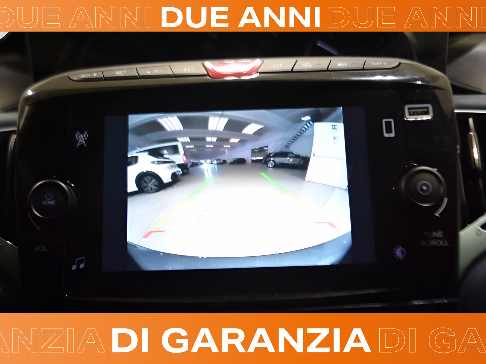 18 - Lancia Ypsilon 1.0 firefly hybrid 70cv platino s&s