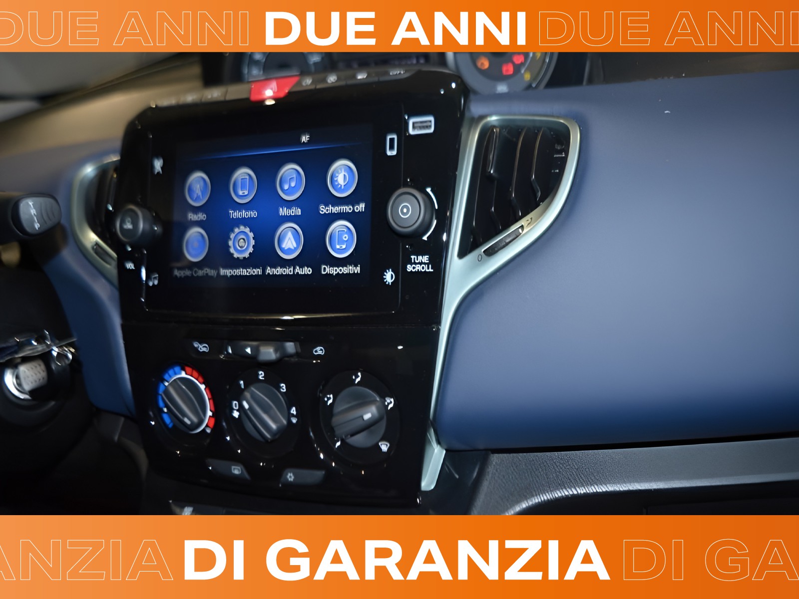 10 - Lancia Ypsilon 1.0 firefly hybrid 70cv platino s&s