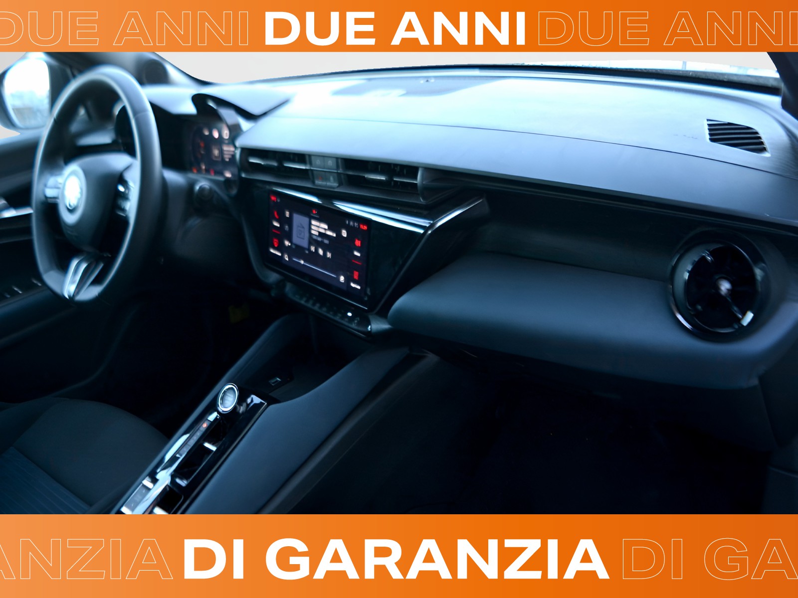 8 - Alfa Romeo Junior 1.2 hybrid 145cv ibrida edct6