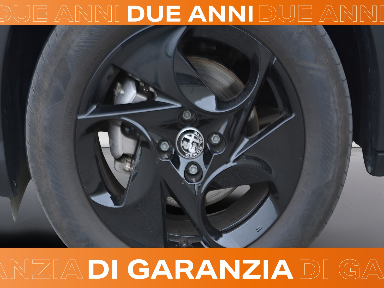 15 - Alfa Romeo Junior 1.2 hybrid 145cv ibrida edct6