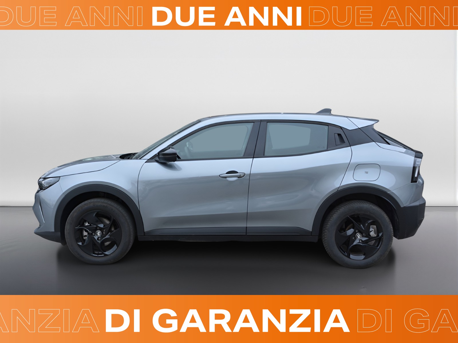 24 - Alfa Romeo Junior 1.2 hybrid 145cv ibrida edct6