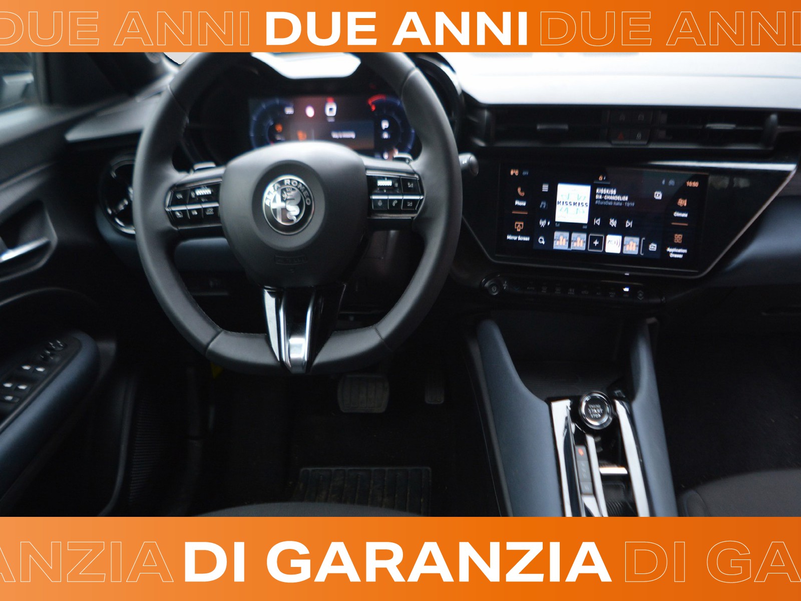 9 - Alfa Romeo Junior 1.2 hybrid 145cv ibrida edct6