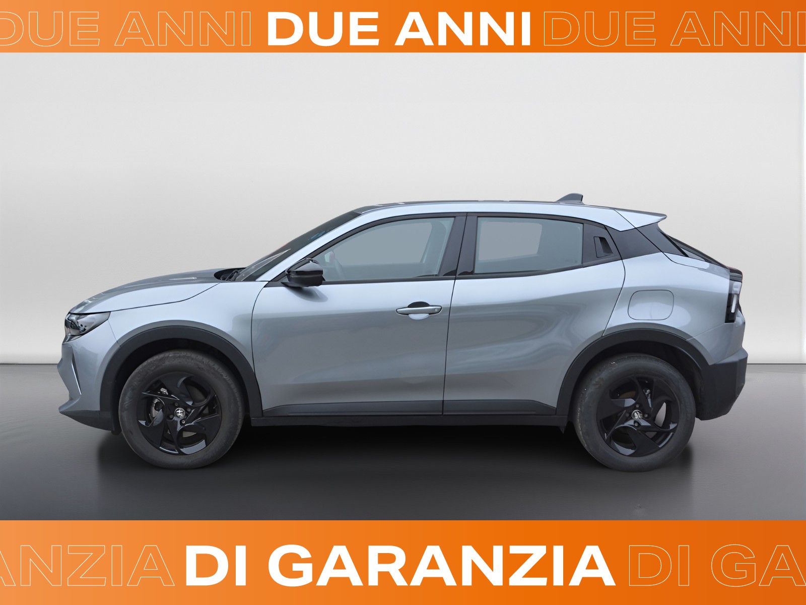 24 - Alfa Romeo Junior 1.2 hybrid 145cv ibrida edct6