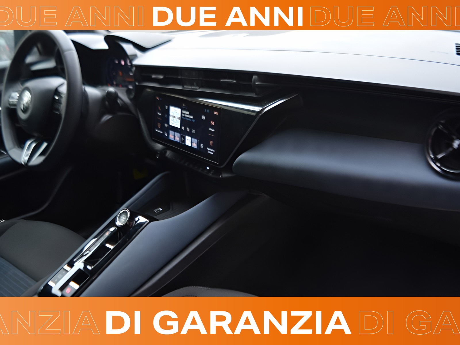 8 - Alfa Romeo Junior 1.2 hybrid 145cv ibrida edct6