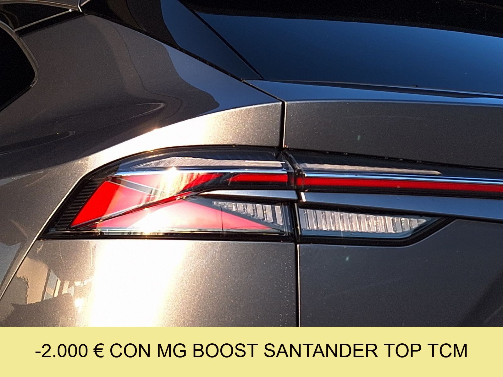 15 - Mg HS 1.5 hybrid+ luxury auto