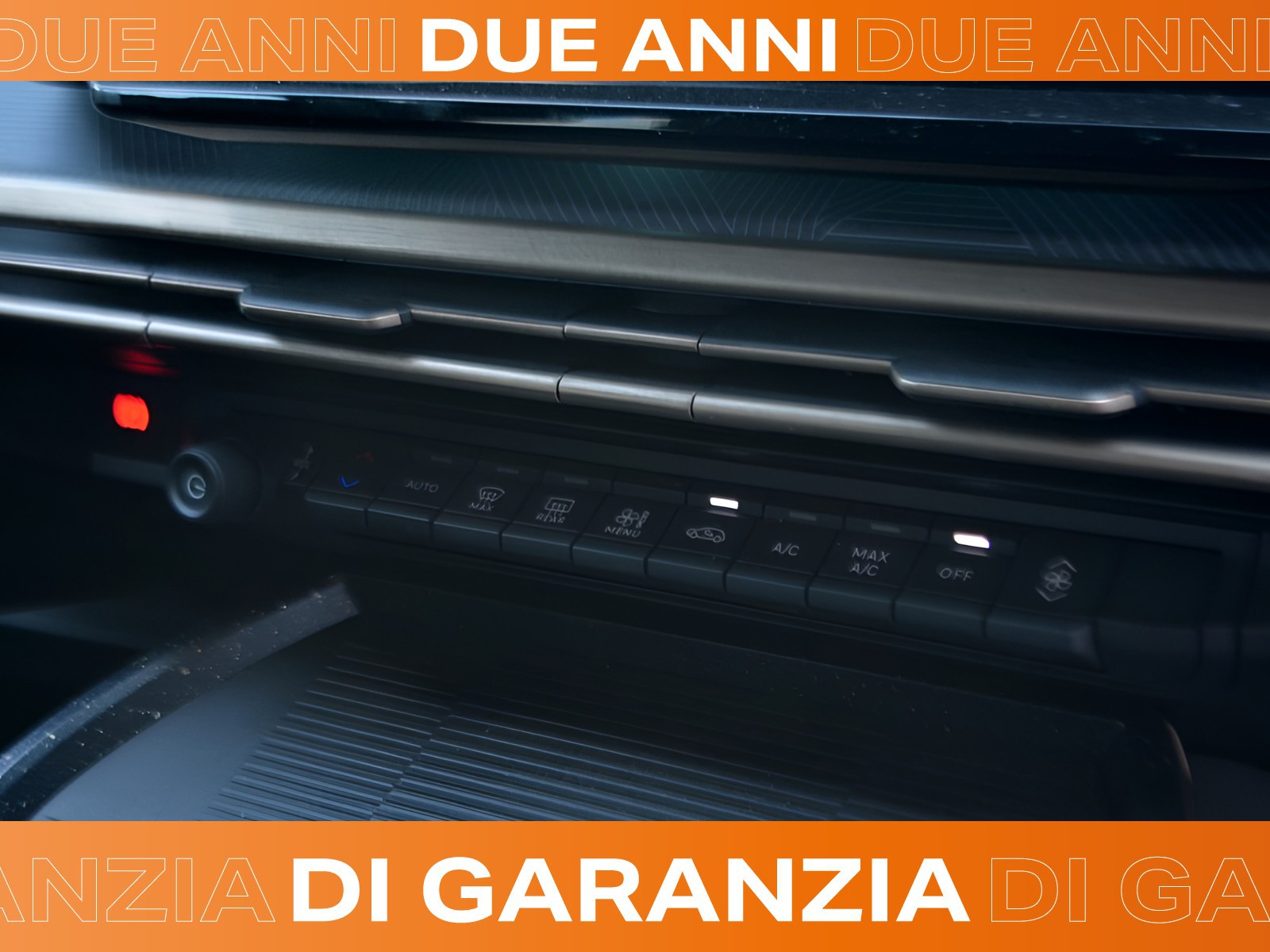 11 - Lancia Ypsilon 1.2 mhev 110cv lx e-dct