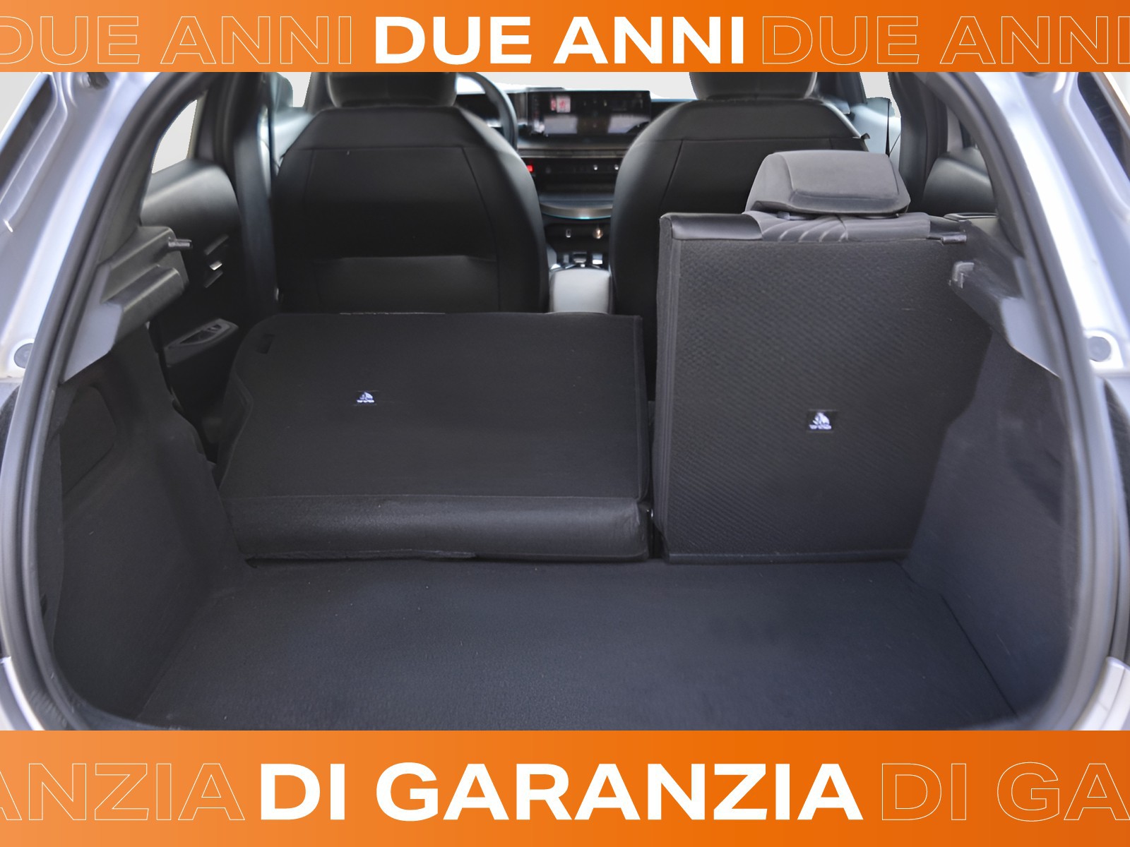 15 - Lancia Ypsilon 1.2 mhev 110cv lx e-dct