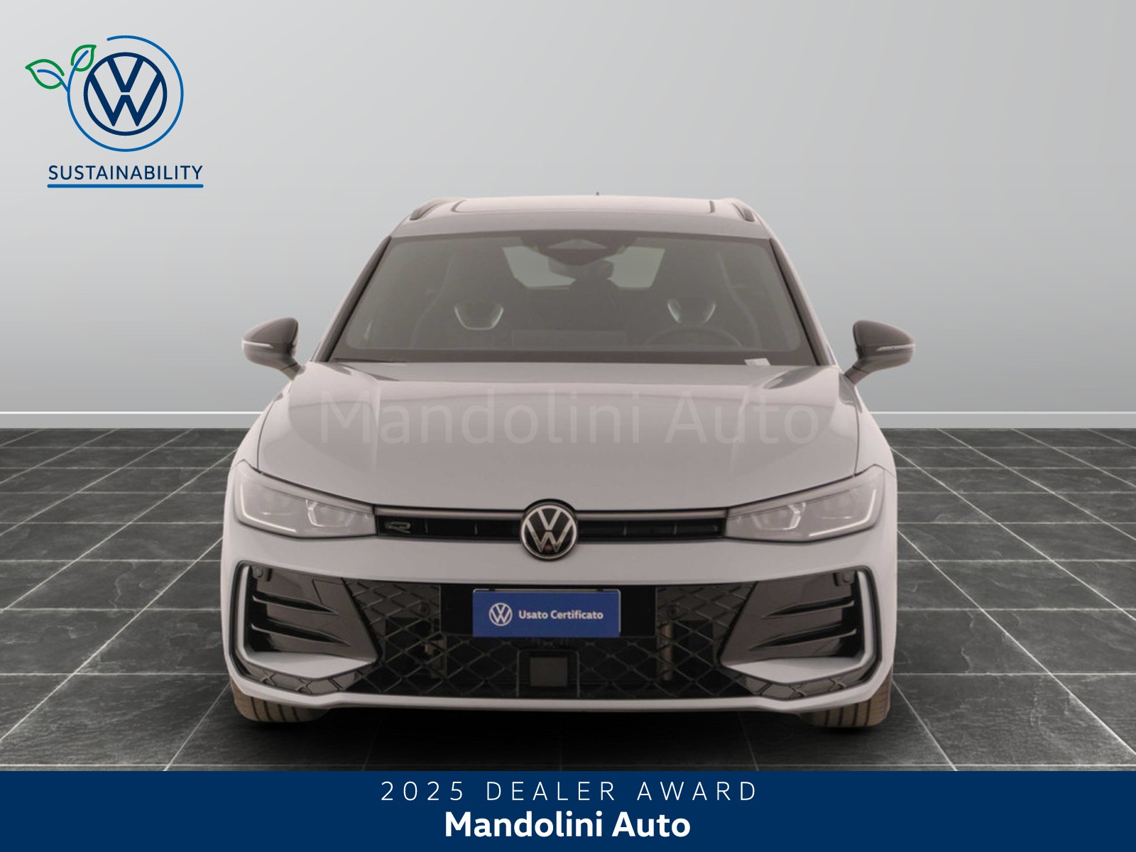 4 - Volkswagen Passat 1.5 etsi act 150cv r-line