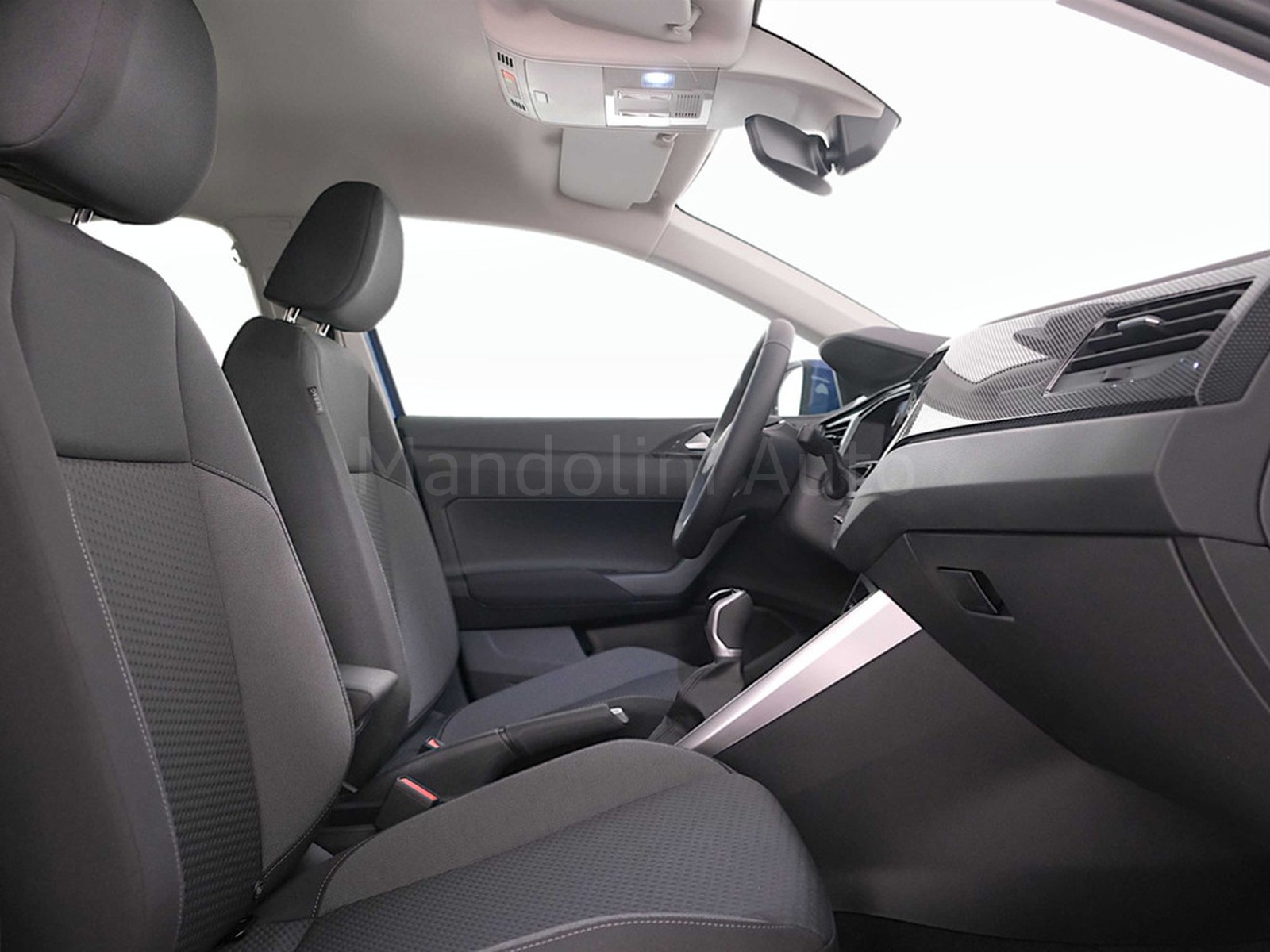 8 - Volkswagen Taigo 1.0 tsi 115cv life