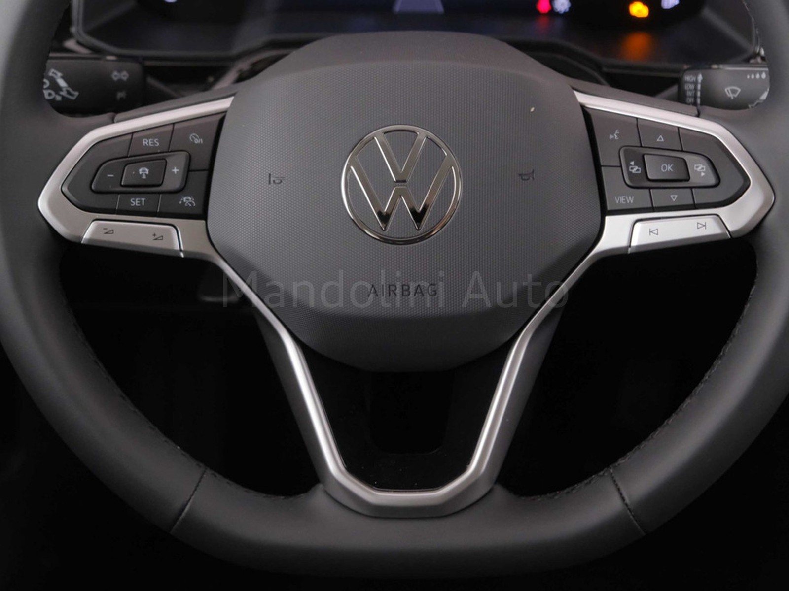 15 - Volkswagen Taigo 1.0 tsi 115cv edition plus