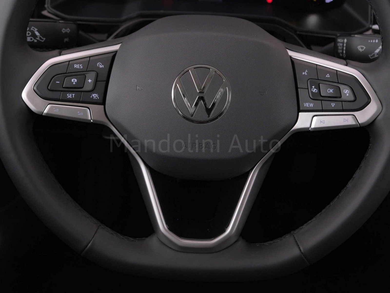 15 - Volkswagen Taigo 1.0 tsi 115cv life