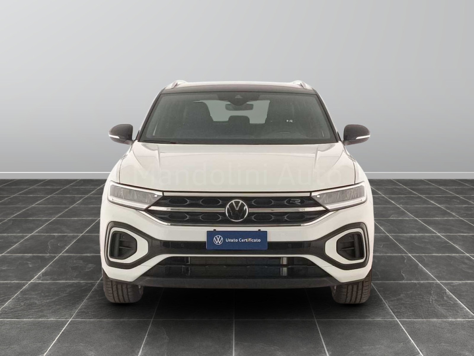 2 - Volkswagen T-Roc 2.0 tdi scr 150cv r line dsg