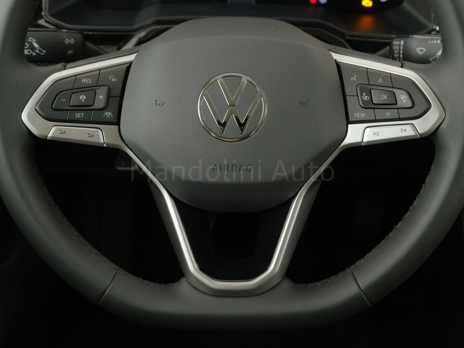 15 - Volkswagen Taigo 1.0 tsi 115cv edition plus