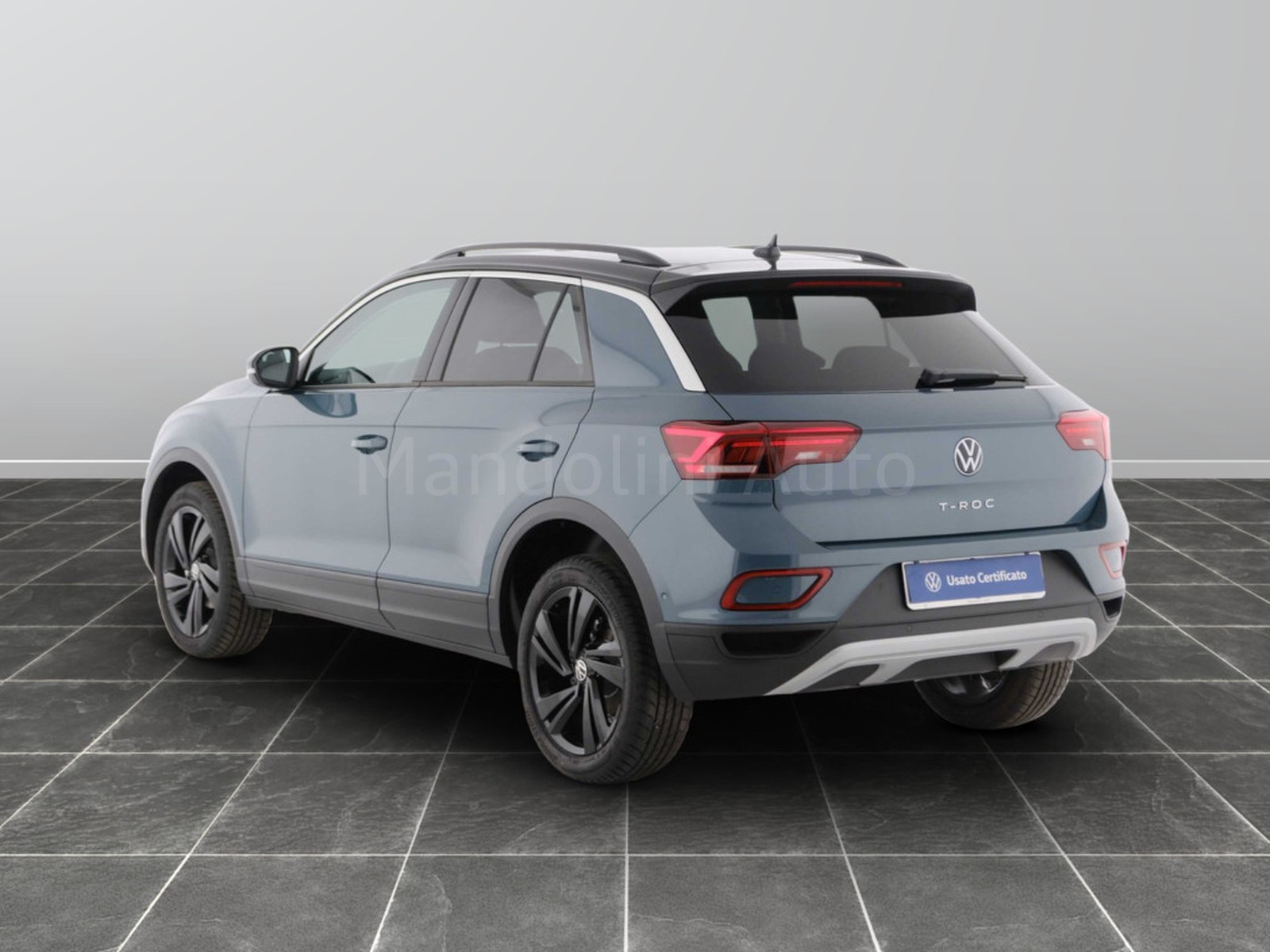 2 - Volkswagen T-Roc 1.0 tsi 115cv sport