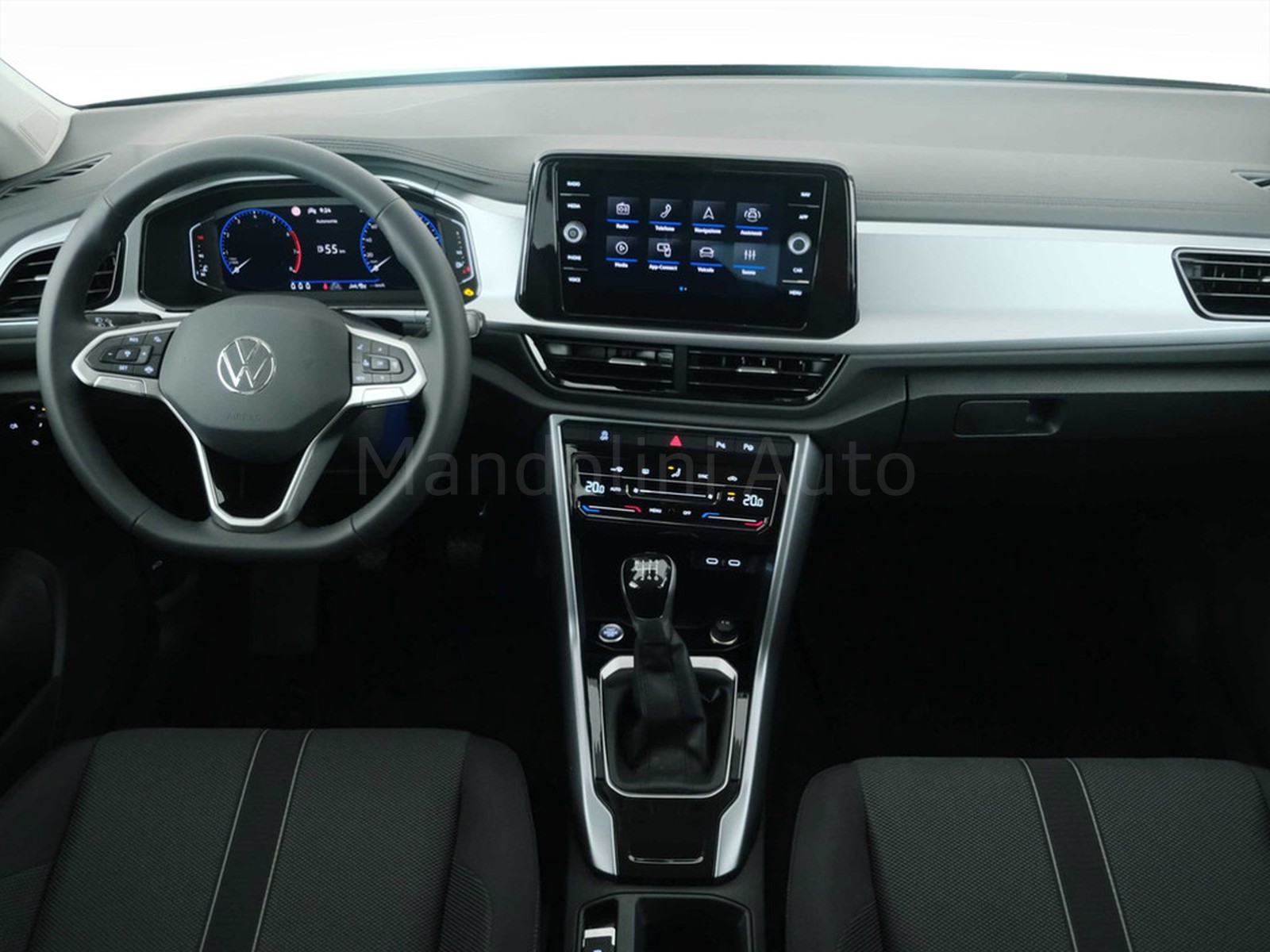 16 - Volkswagen T-Roc 1.0 tsi 115cv sport