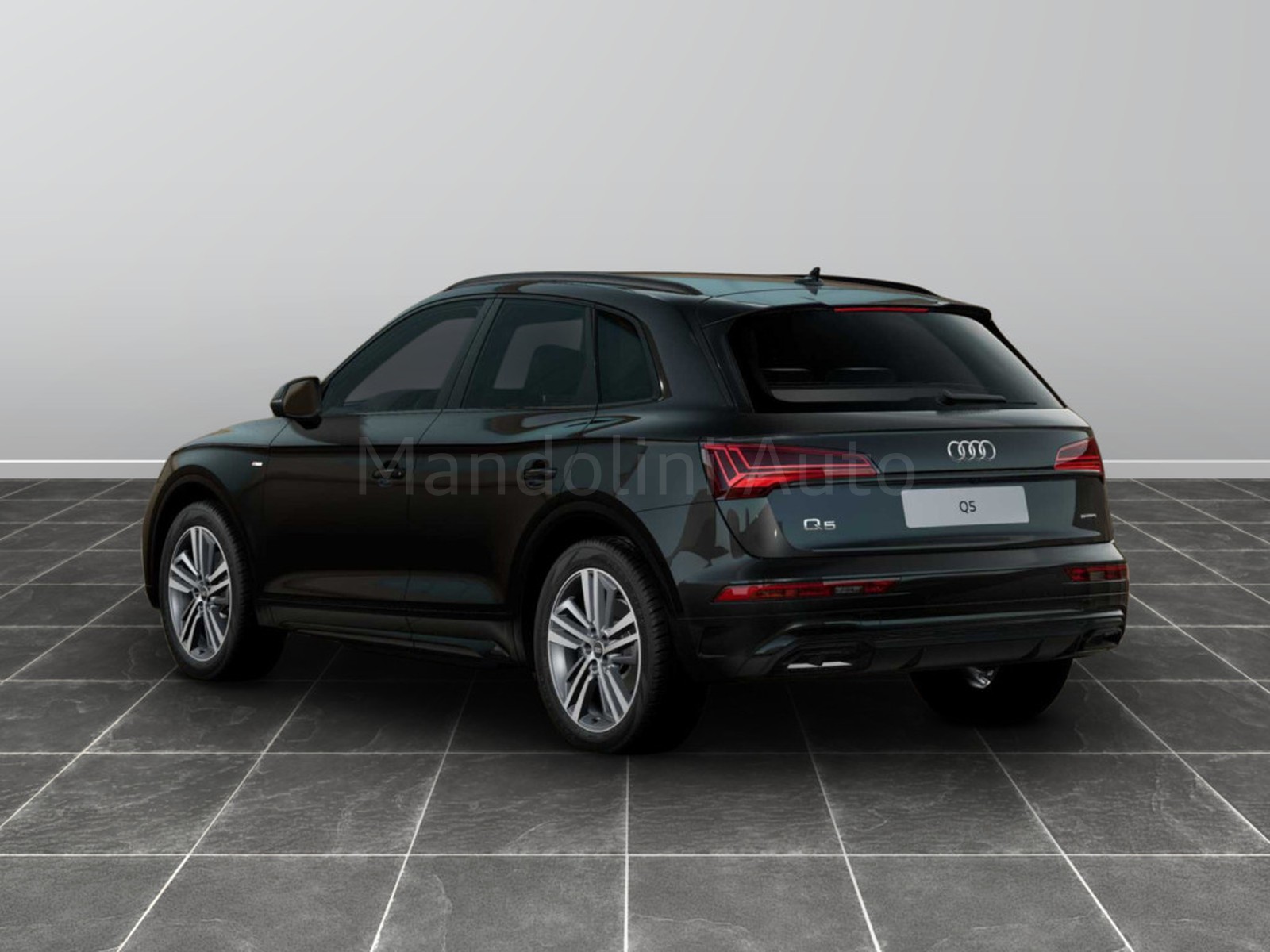 4 - Audi Q5 40 2.0 tdi mhev 12v s line quattro s tronic