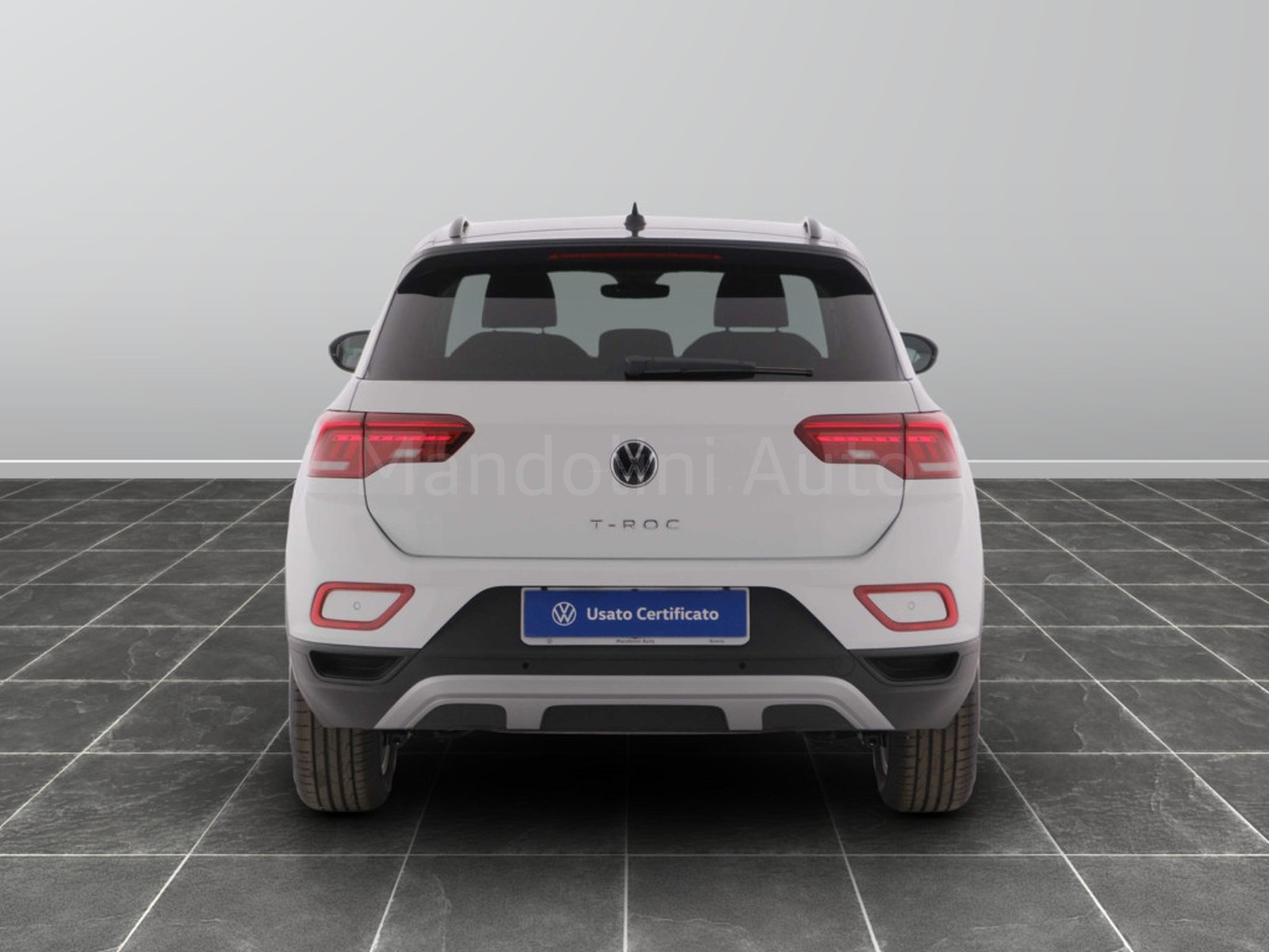 4 - Volkswagen T-Roc 1.0 tsi 115cv edition plus