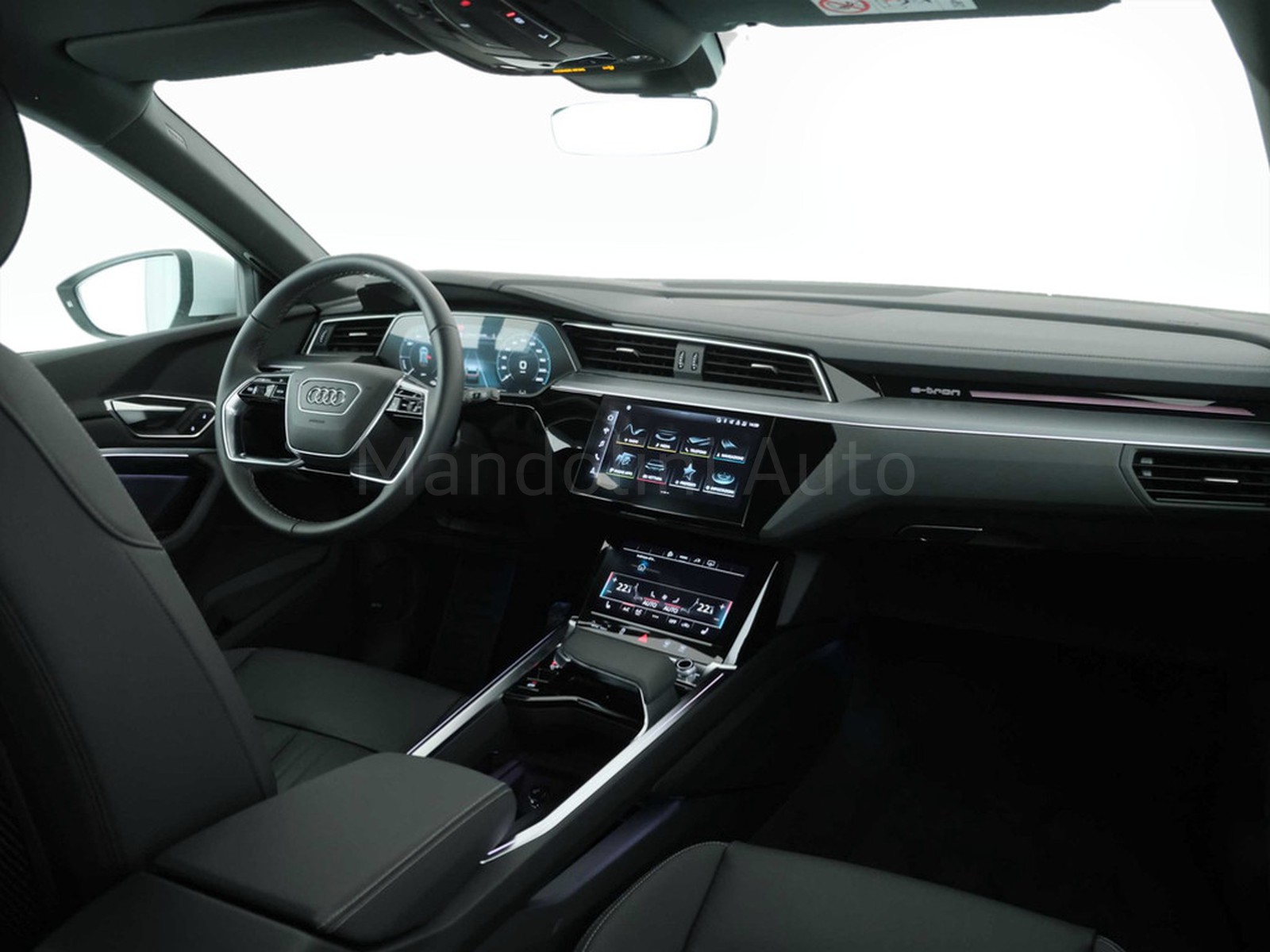 3 - Audi Q8 e-tron 50 business advanced quattro