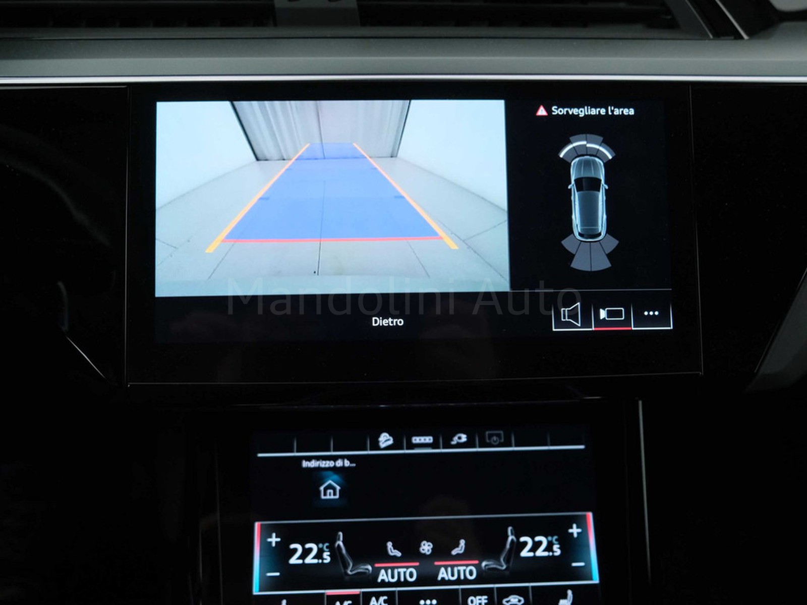 21 - Audi Q8 e-tron 50 business advanced quattro