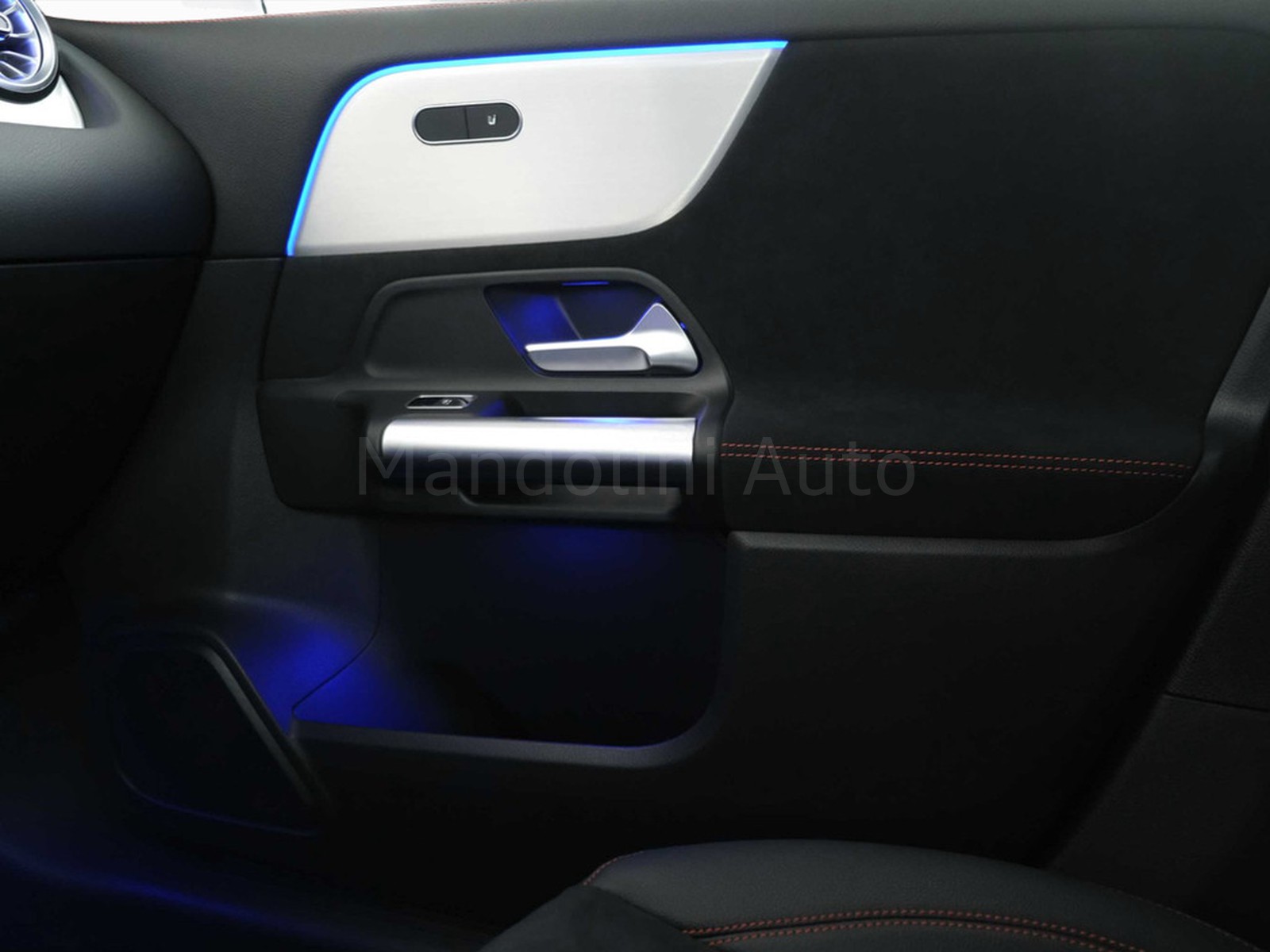 28 - Mercedes GLA 200 d amg line advanced plus 4matic 8g-dct