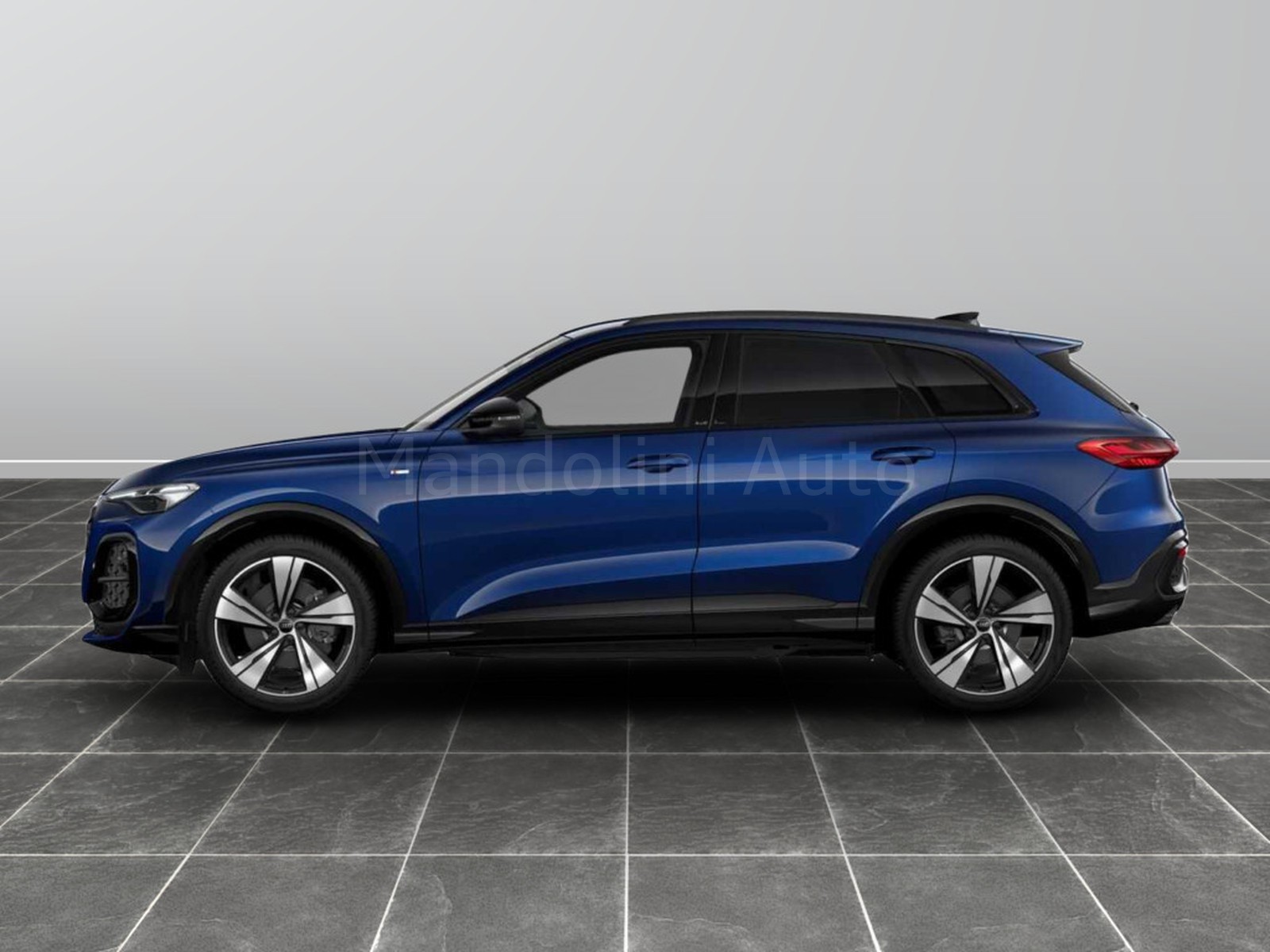 2 - Audi Q5 2.0 tdi mhev+ 204cv launch edition one quattro s tronic