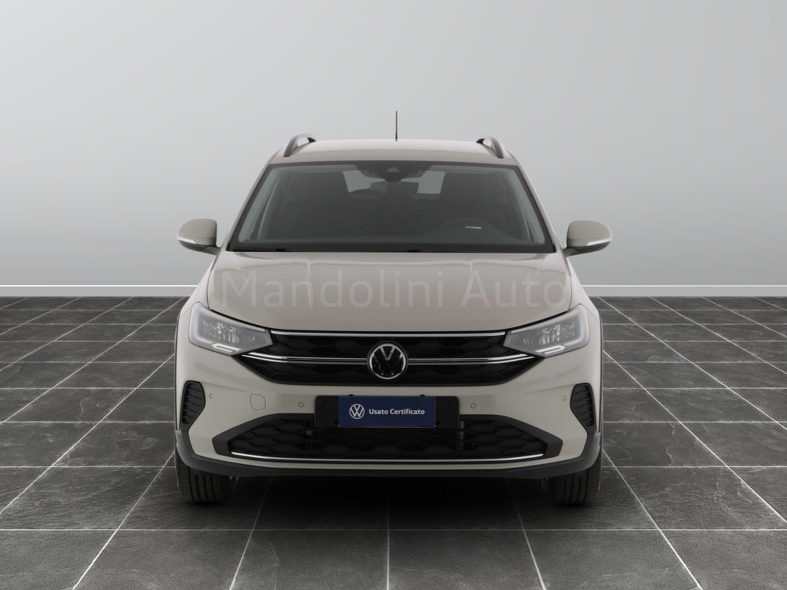 4 - Volkswagen Taigo 1.0 tsi 115cv life