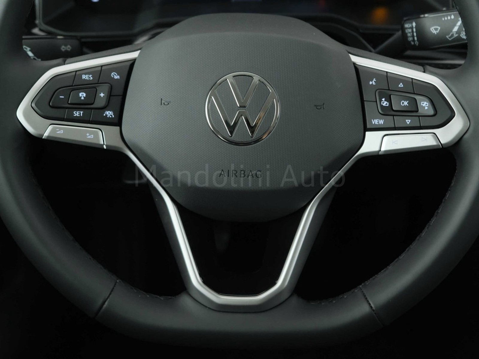 15 - Volkswagen Taigo 1.0 tsi 115cv life