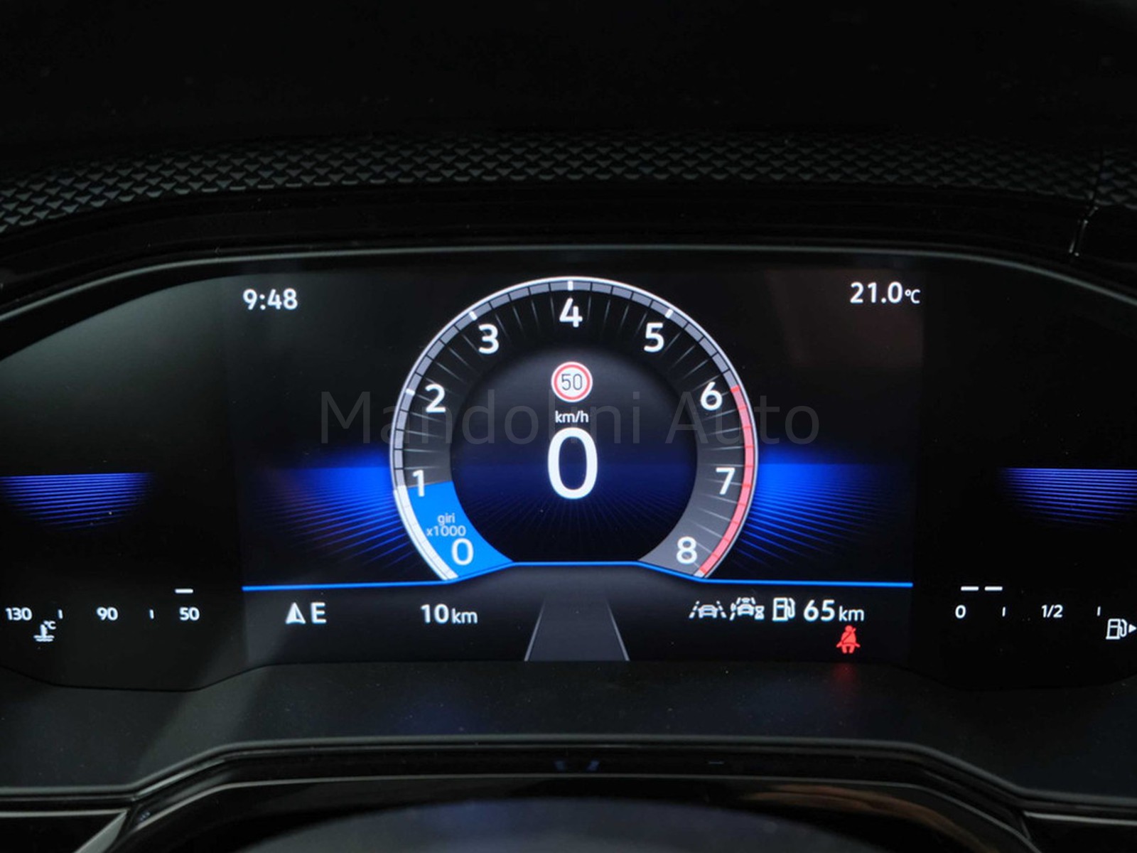 18 - Volkswagen Taigo 1.0 tsi 115cv life