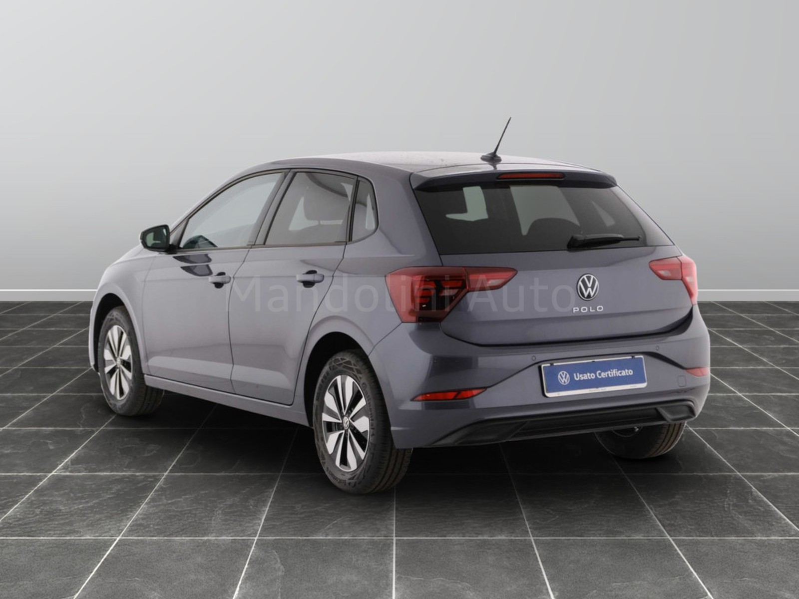 2 - Volkswagen Polo 1.0 evo 80cv edition plus