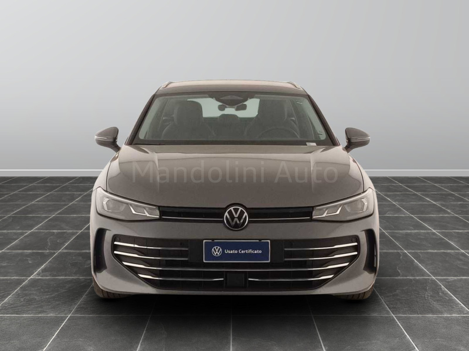 4 - Volkswagen Passat 2.0 tdi scr evo 150cv business