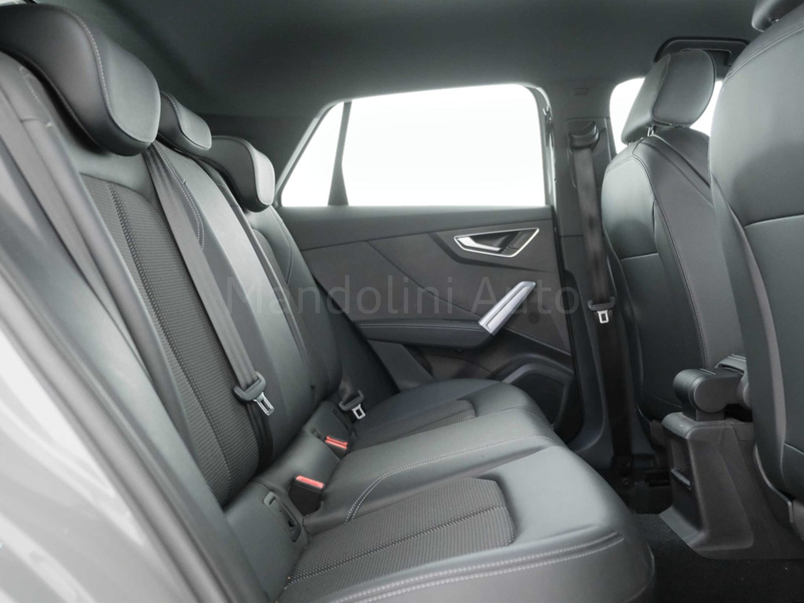 34 - Audi SQ2 s2.0 tfsi quattro s tronic