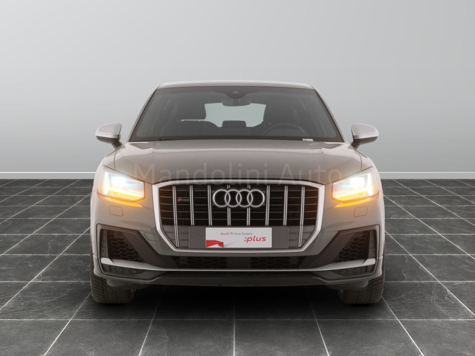 44 - Audi SQ2 s2.0 tfsi quattro s tronic