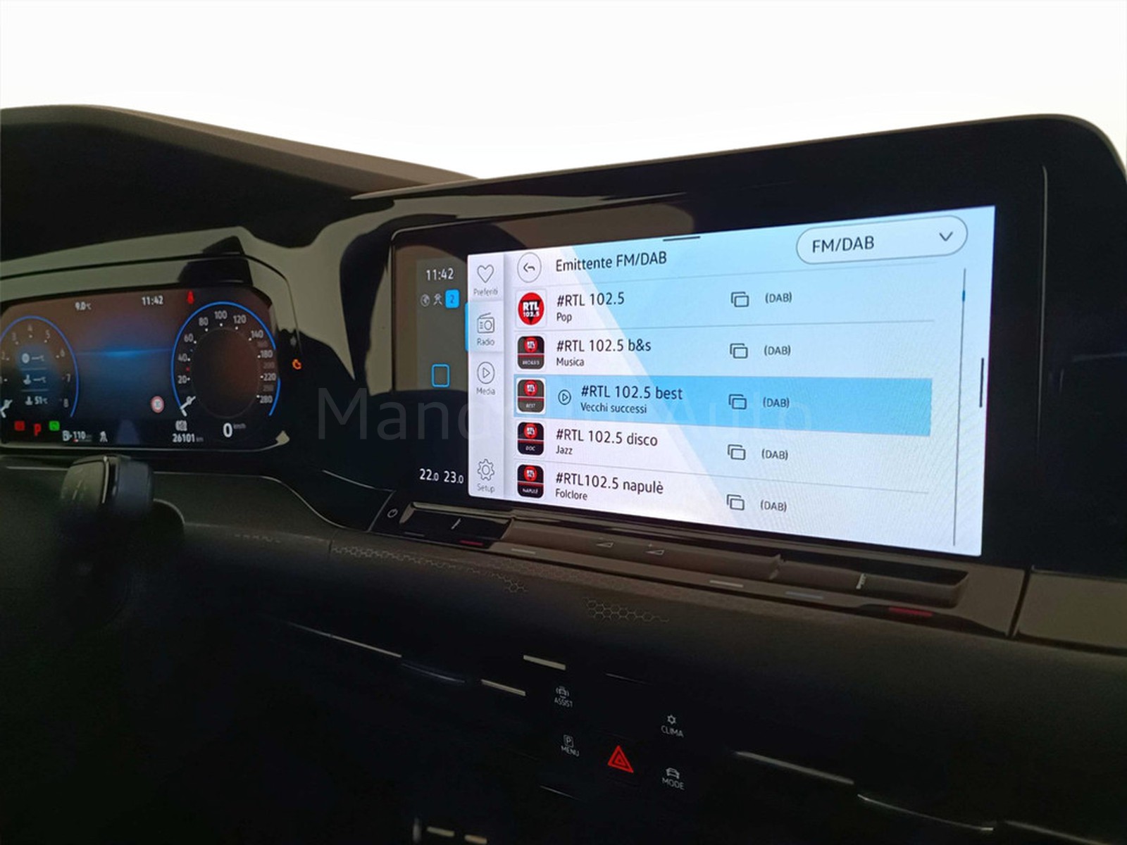 22 - Volkswagen Golf 2.0 tsi 245cv gti dsg