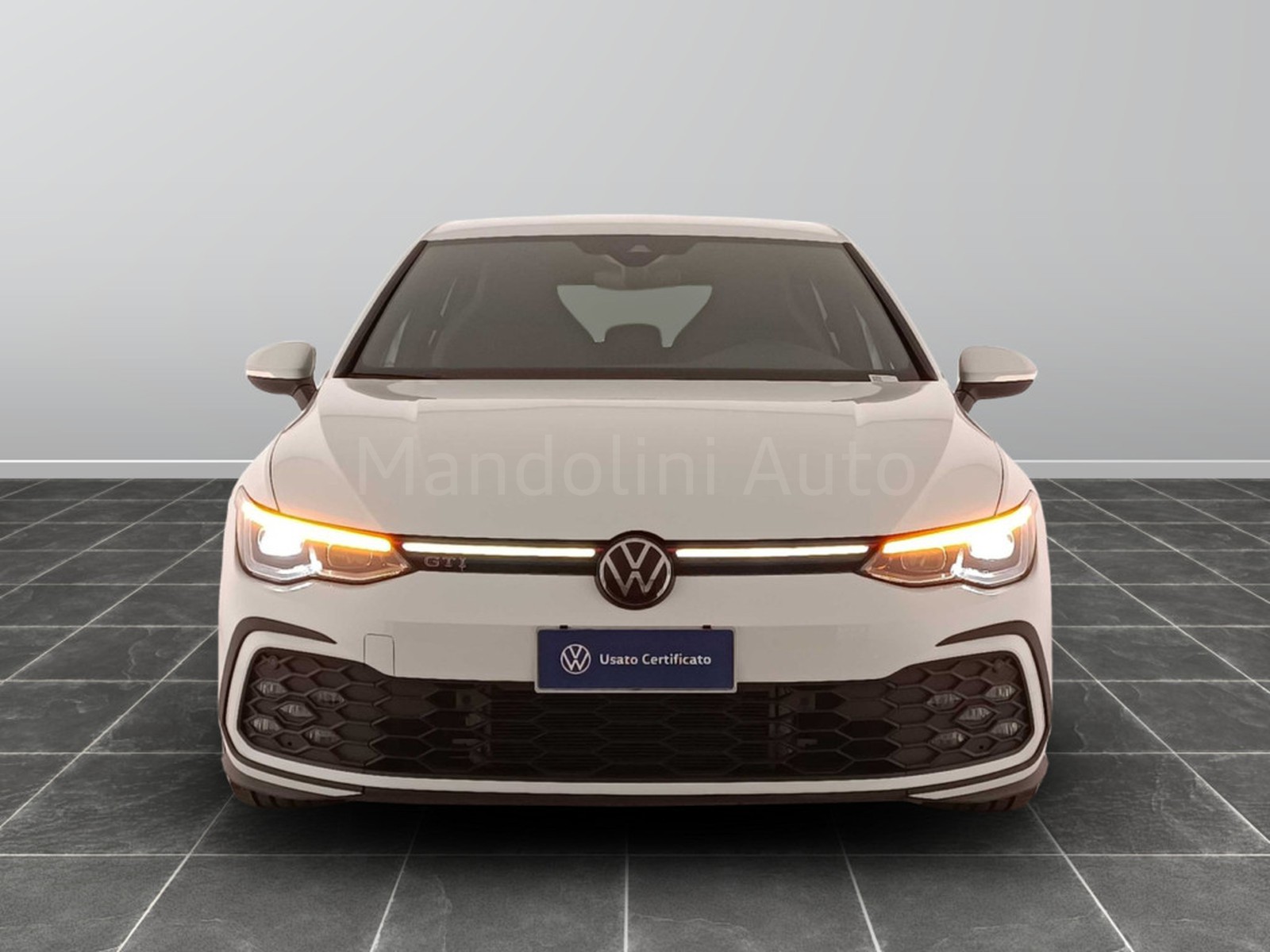 46 - Volkswagen Golf 2.0 tsi 245cv gti dsg