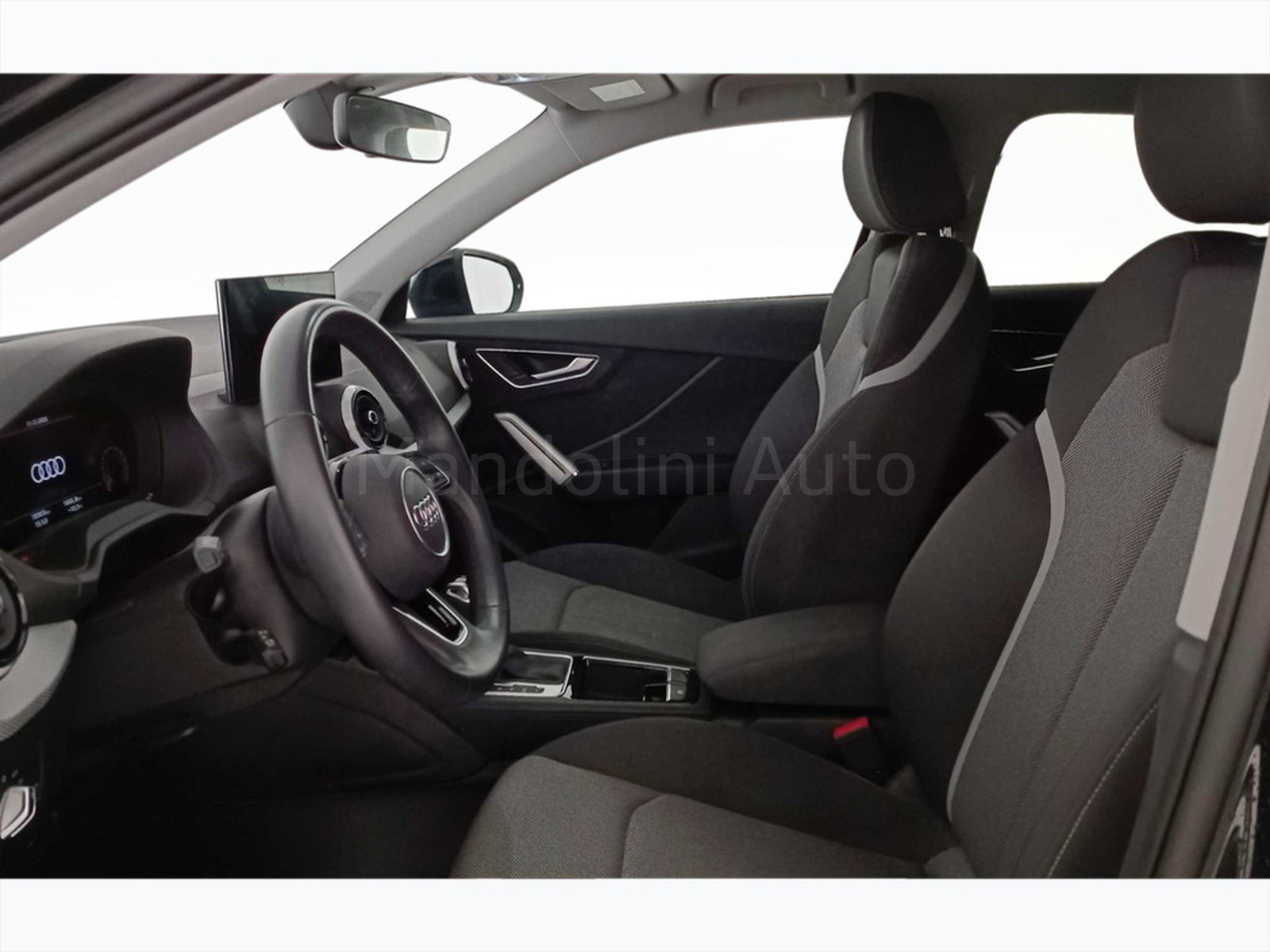 32 - Audi Q2 35 1.5 tfsi s line edition s tronic