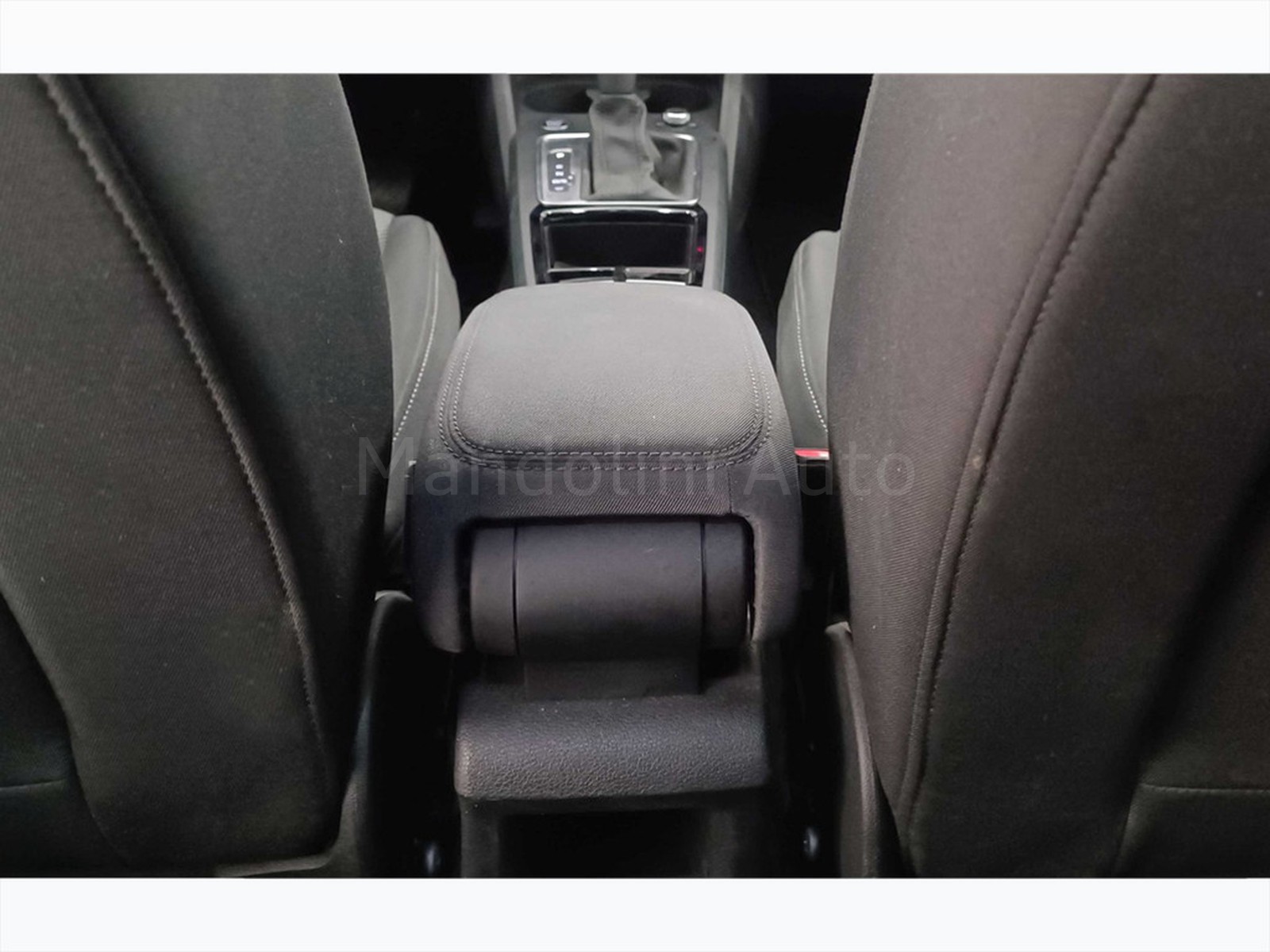 35 - Audi Q2 35 1.5 tfsi s line edition s tronic