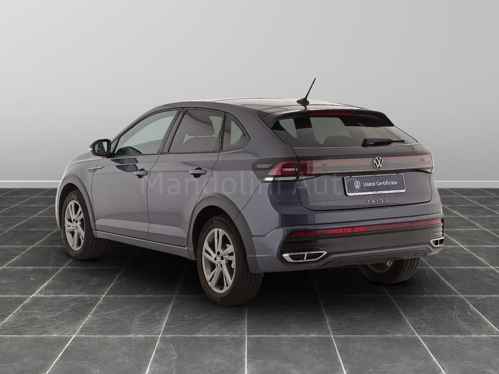 2 - Volkswagen Taigo 1.5 tsi 150cv r-line dsg