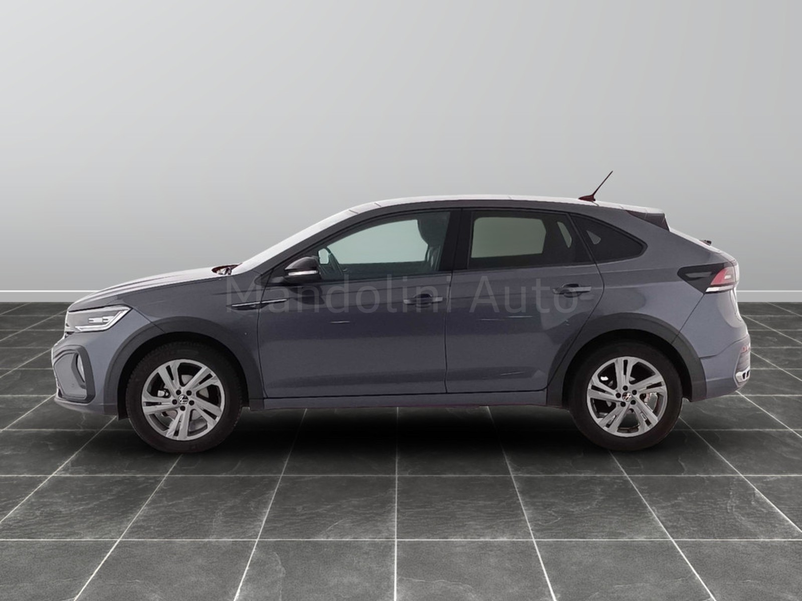 3 - Volkswagen Taigo 1.5 tsi 150cv r-line dsg