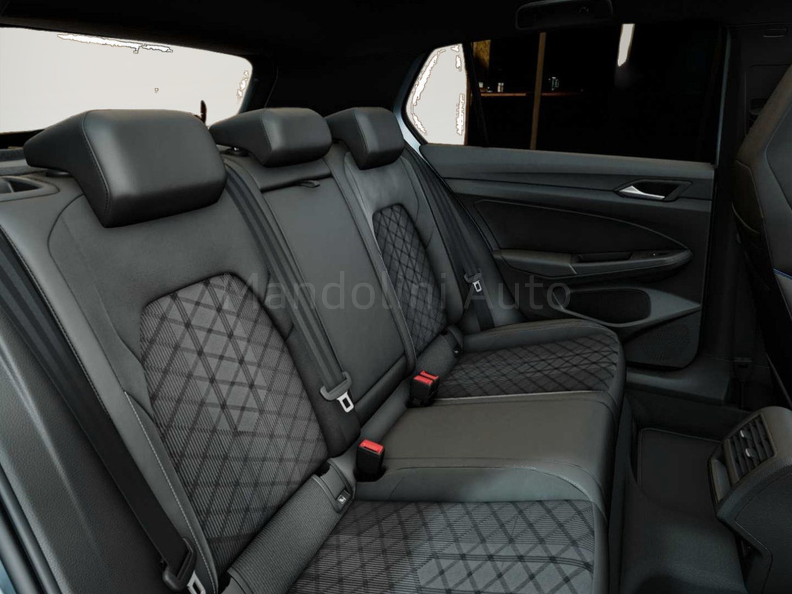 9 - Volkswagen Golf 2.0 tdi scr 150cv r-line plus dsg