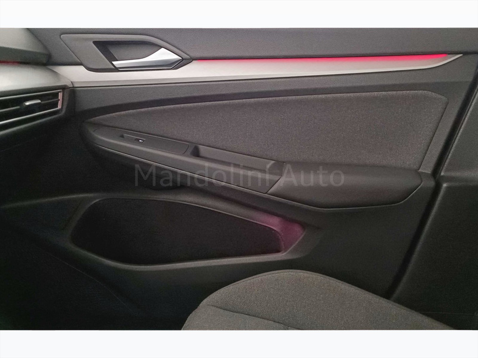 33 - Volkswagen Golf 2.0 tdi scr 115cv life