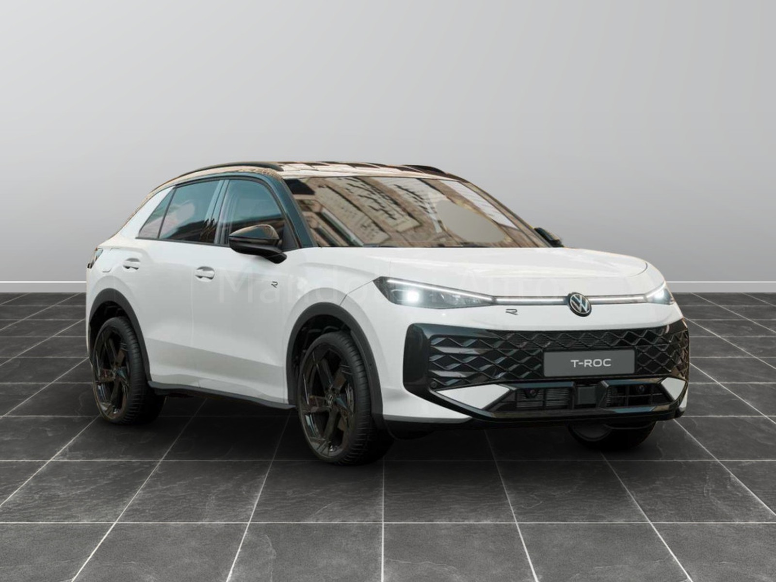 4 - Volkswagen T-Roc 1.5 etsi act 150cv r-line dsg