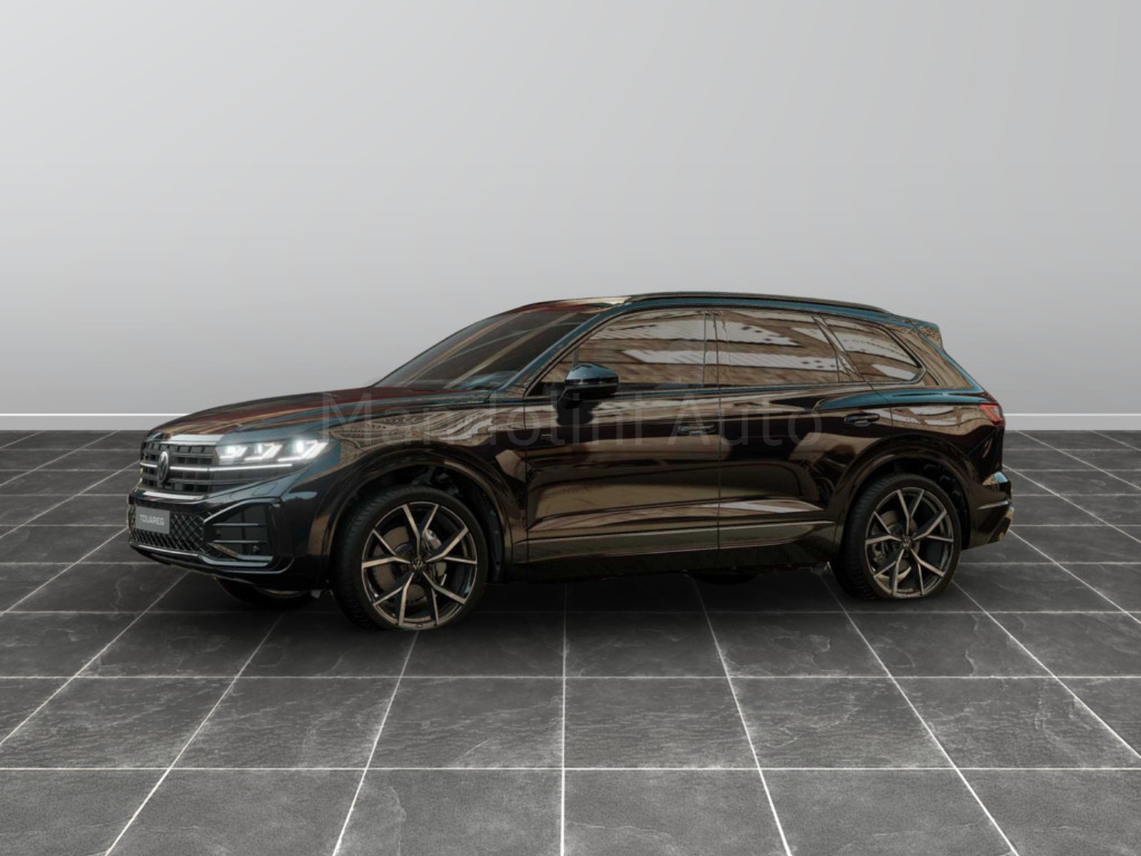 2 - Volkswagen Touareg 3.0 v6 v6 tdi scr 231cv r-line final edition