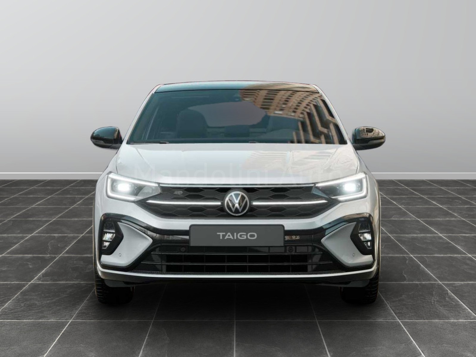 5 - Volkswagen Taigo 1.0 tsi 115cv r-line plus