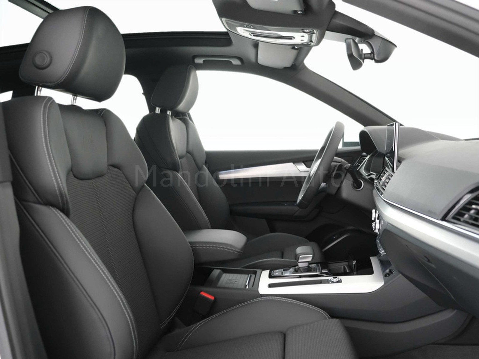 32 - Audi Q5 55 2.0 tfsi e s line plus quattro s tronic