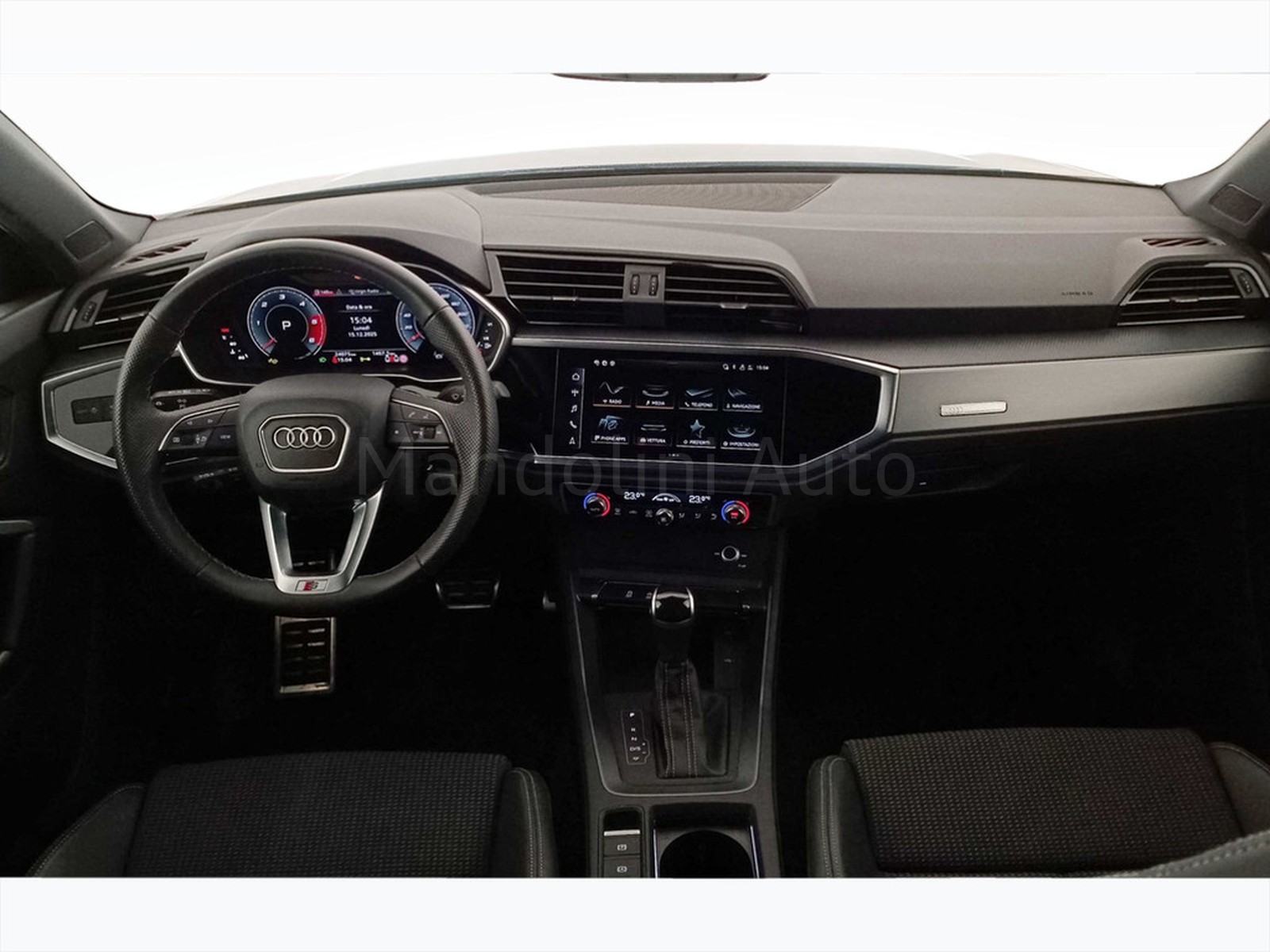 17 - Audi Q3 35 2.0 tdi s line edition s tronic